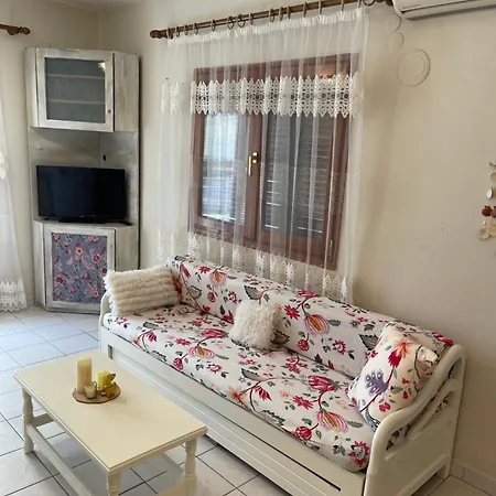 Elora Apartamento Ofrínion