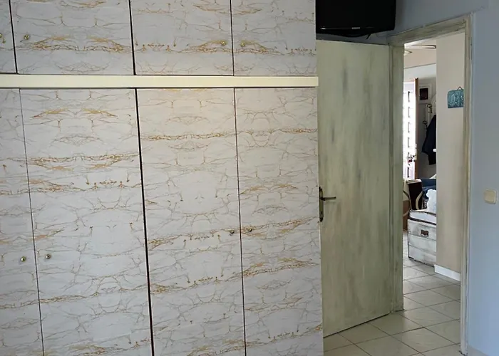 Elora Apartamento Ofrínion